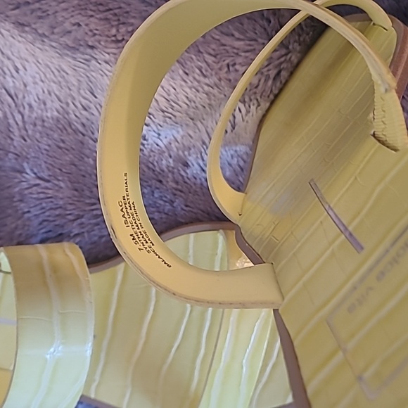 Dolce Vita Sandals NWOT Size 7.5 - Picture 4 of 4